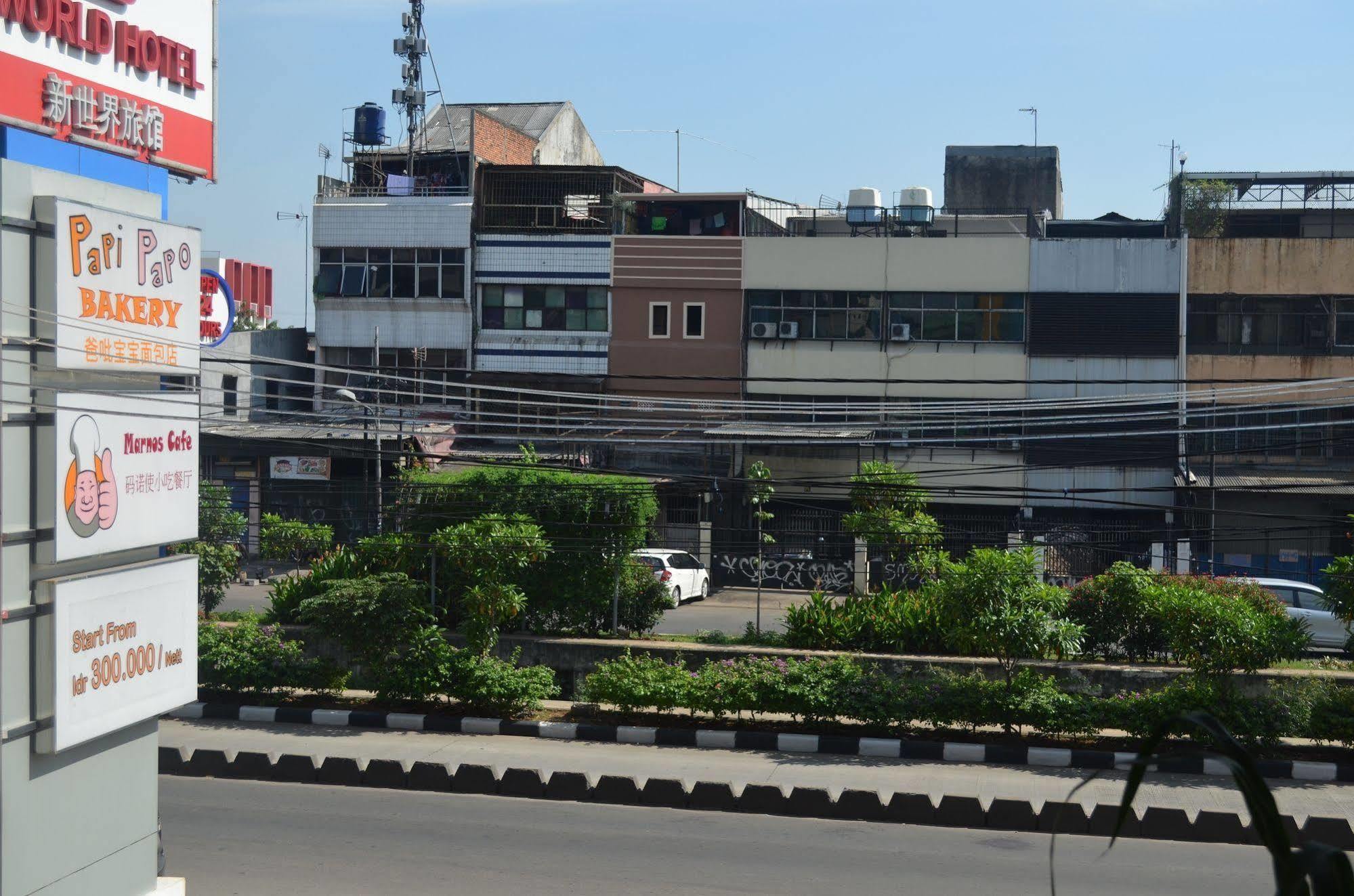 World Hotel Jakarta - Bandengan Exterior foto